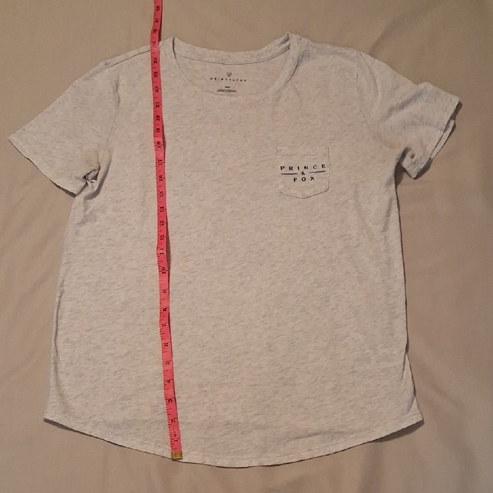 Prince & Fox Light Gray Tee, Med
